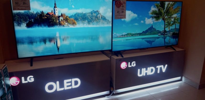 Digital signage